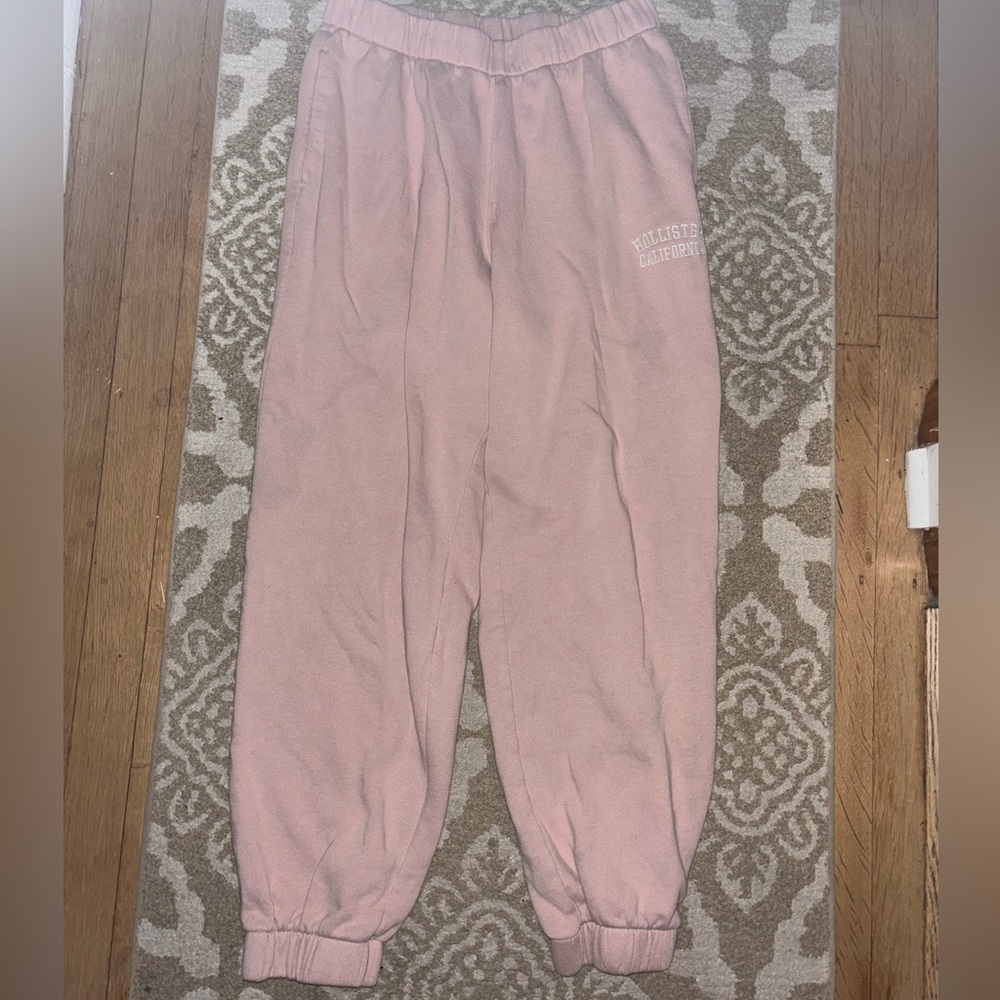 Hollister pants
